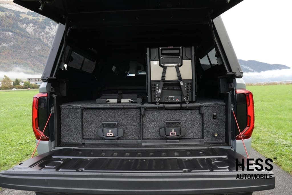 Alu-Cab Hardtop &quot;Contour&quot; für Isuzu D-Max 2020-2023 DC ohne Fenster