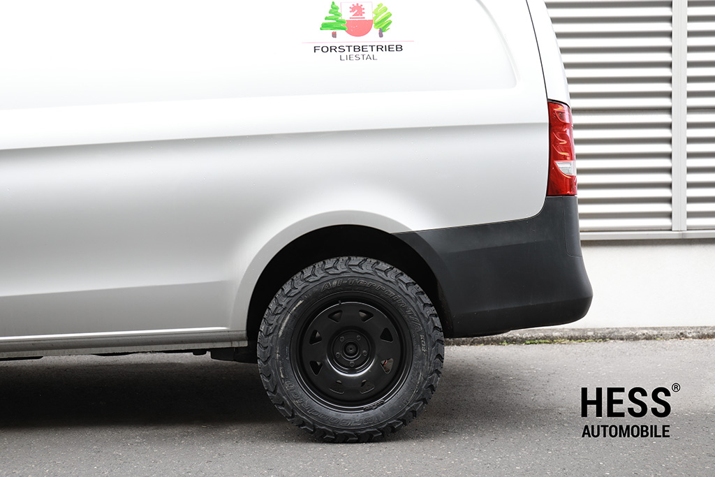 HESS H31, 17 Zoll, Steel Triangle Black, Offroad-Stahlfelge für Mercedes Vito/Viano/V-Klasse